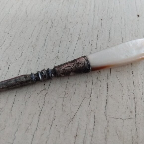 Vintage Victorian Button Hook MOP Mother of Pearl Handle Antique Shoes Boots - Picture 10 of 13